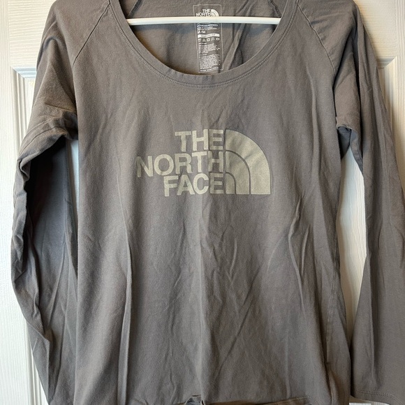 The North Face Women's Charcoal Long Sleeve Tee - Picture 1 of 2
